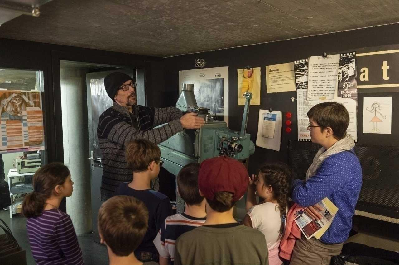 Kinder und Jugendliche für das Kino begeistern — Ein Forum für Kino und Verleih