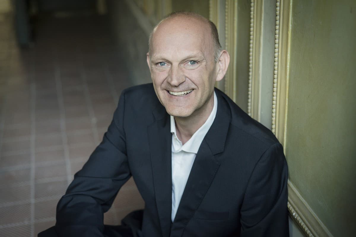 FOCAL STUDIO EXTENDED - Seitenwechsel