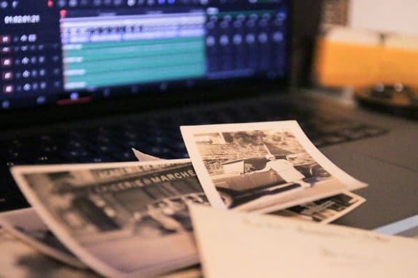 Working with Archive Material - Développer des histoires à partir de found footage