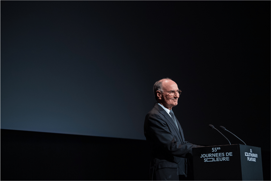 Um zu übersetzen - L'aide au cinéma est suffisamment transparente