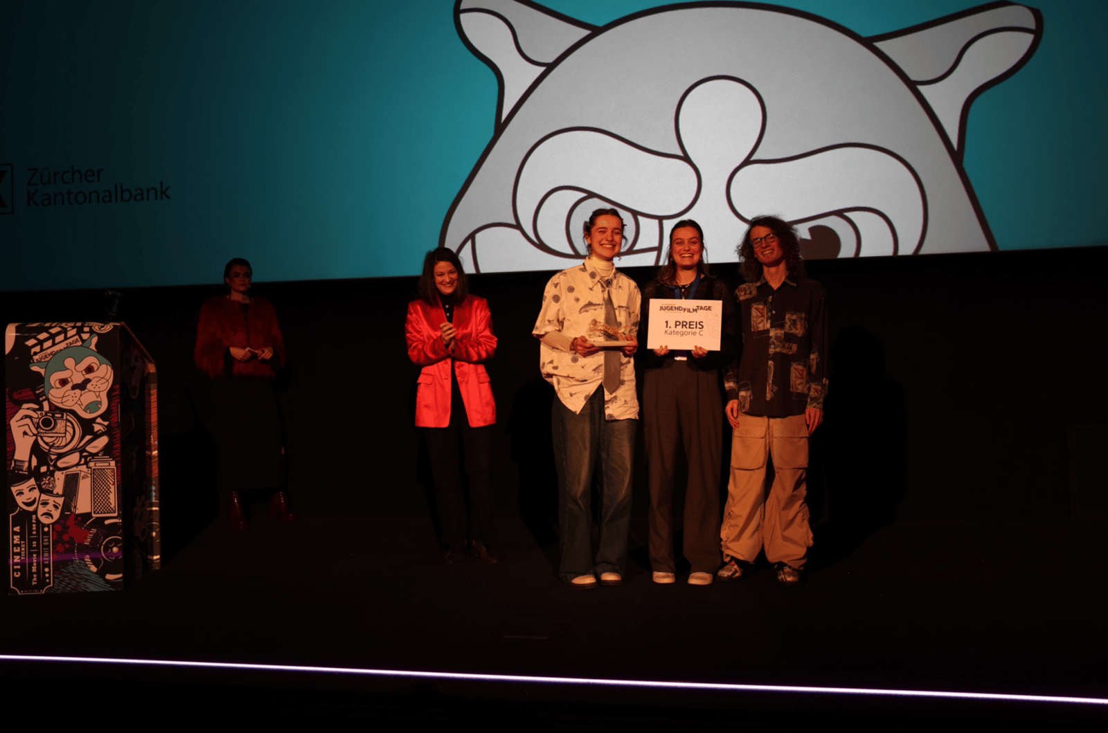 Le 48e Festival Ciné Jeunesse Suisse est inauguré.