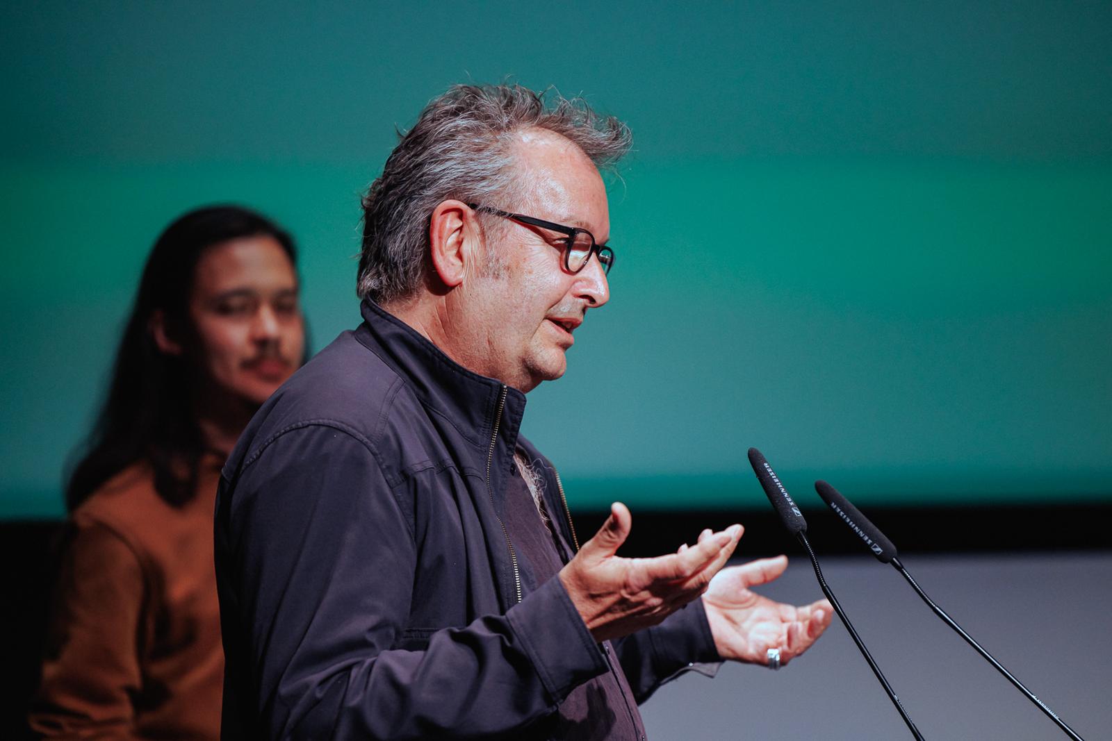 « Je vois le film comme un moyen d'accompagner les expériences de la vie »