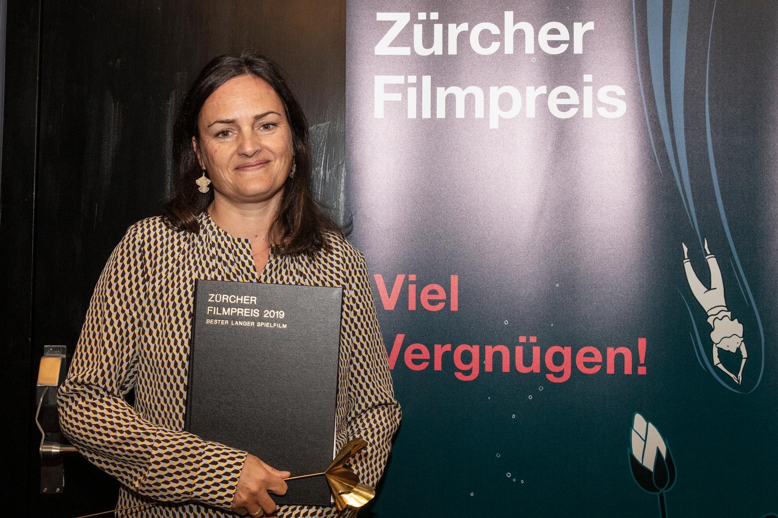 Bettina Oberli, Fanny Bräuning und Moris Freiburghaus gewinnen Zürcher Filmpreise