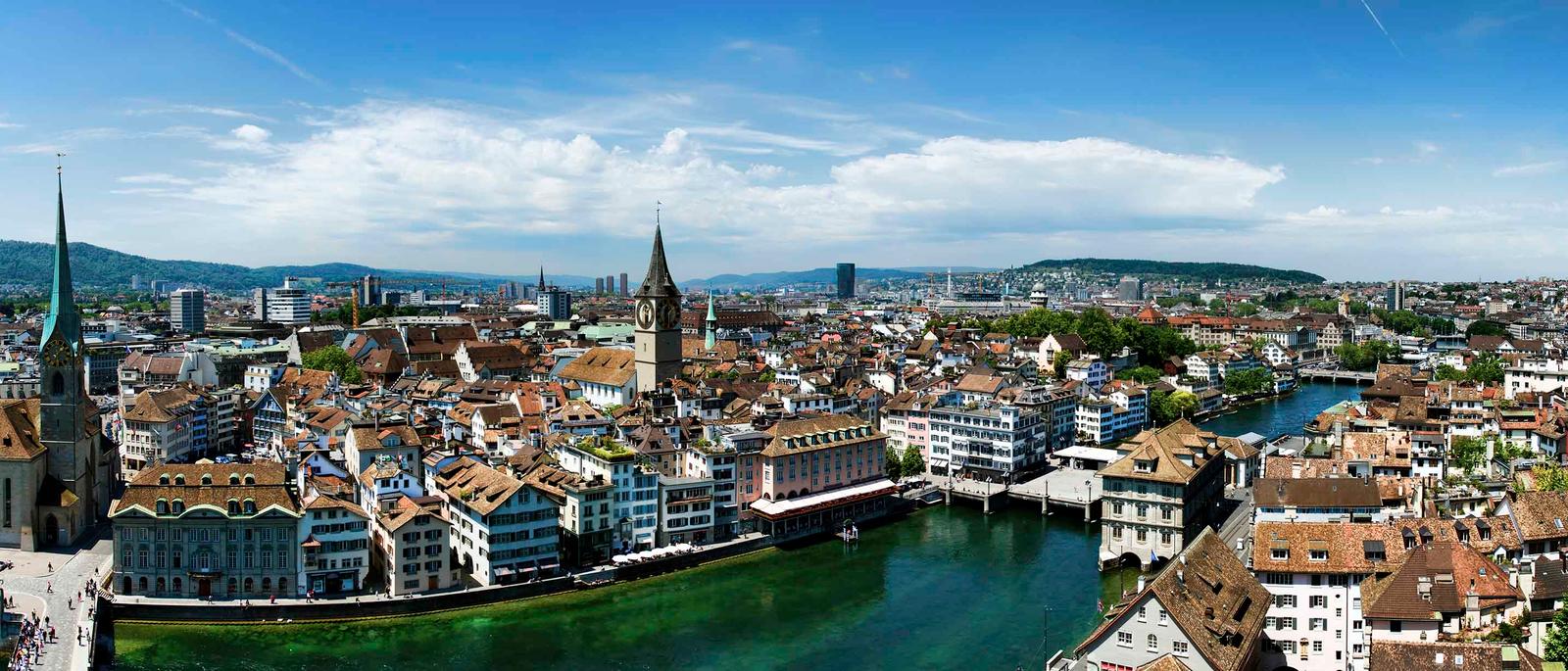 Um zu übersetzen - Cinésuisse soutient un service public fort et exige des réformes